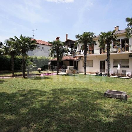 Ferienwohnung Apartman Sator Rovinj Exterior foto