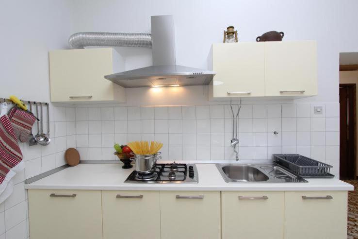 Ferienwohnung Apartman Sator Rovinj Exterior foto