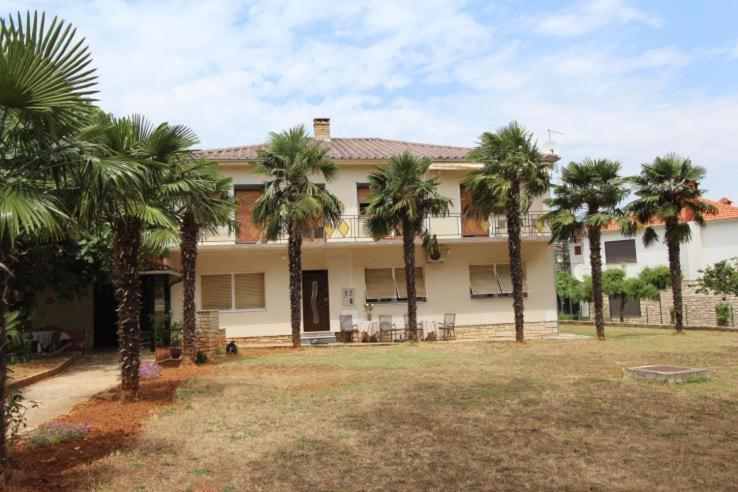 Ferienwohnung Apartman Sator Rovinj Exterior foto